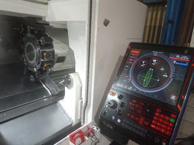 IT社　旋盤画像