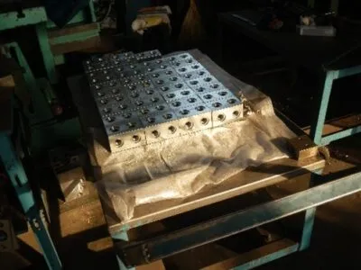 海外製機械加工部品